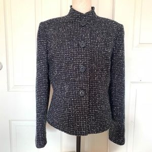 Tahari black and white blazer